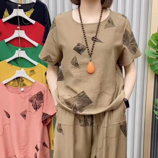 🌈lots of people are repurchasing-❤️Women’s Printed Short-Sleeved Top & Cropped Pants Set  ✨👚👖